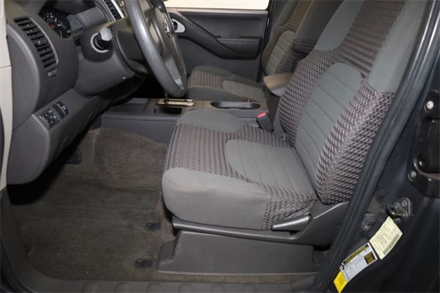 Thumbnail: 2010 Nissan Frontier - 10