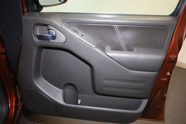 Thumbnail: 2016 Nissan Frontier - 36