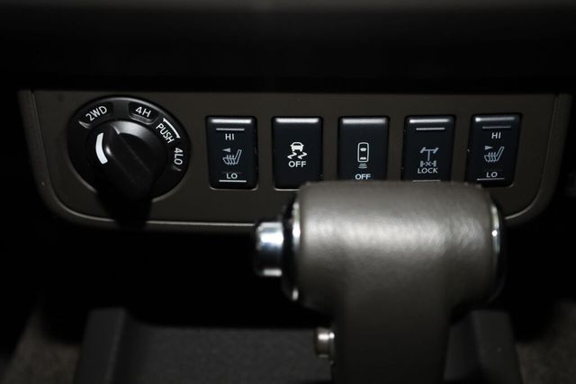 Thumbnail: 2016 Nissan Frontier - 34