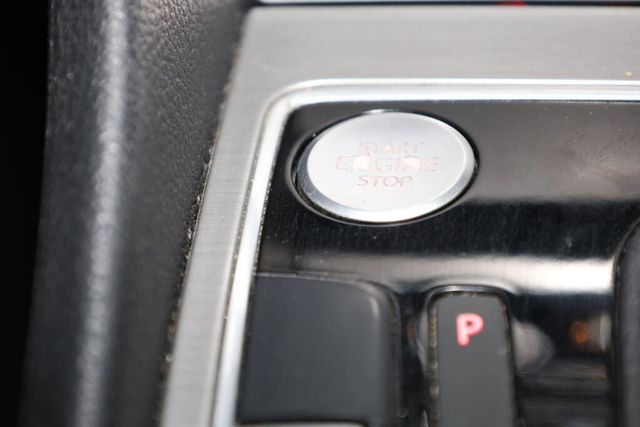 Thumbnail: 2014 Volkswagen Passat - 33