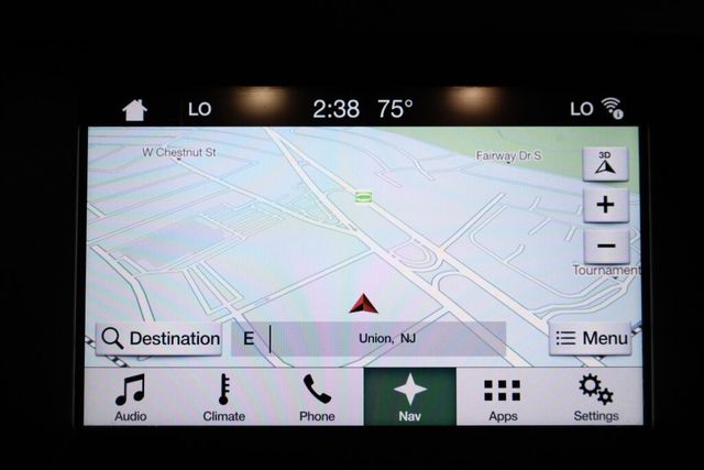 Thumbnail: 2016 Ford Edge - 31
