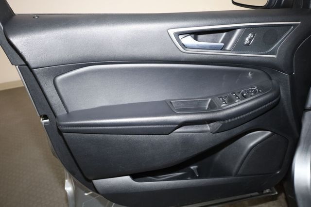 Thumbnail: 2024 Ford Edge - 27