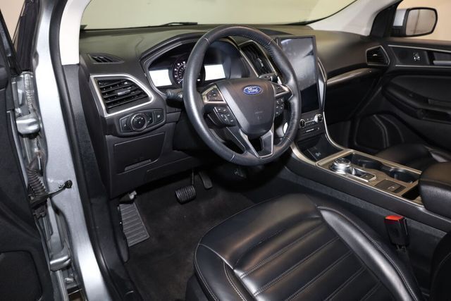 Thumbnail: 2024 Ford Edge - 2