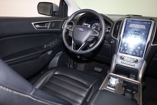 Thumbnail: 2024 Ford Edge - 9