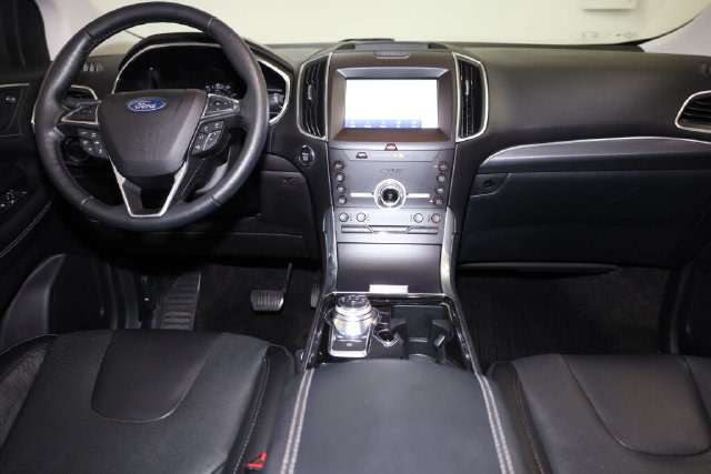 Thumbnail: 2020 Ford Edge - 14