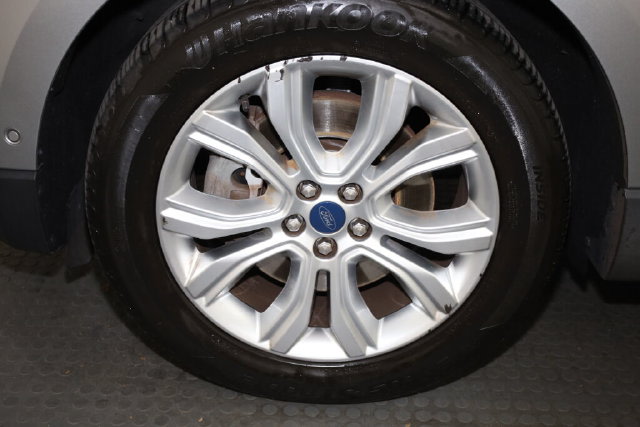 Thumbnail: 2020 Ford Edge - 7