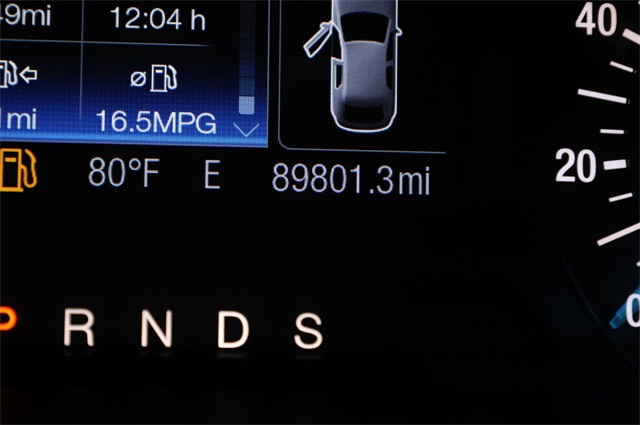 Thumbnail: 2015 Ford Edge - 17