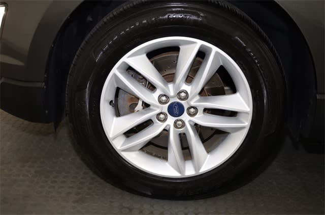 Thumbnail: 2015 Ford Edge - 7