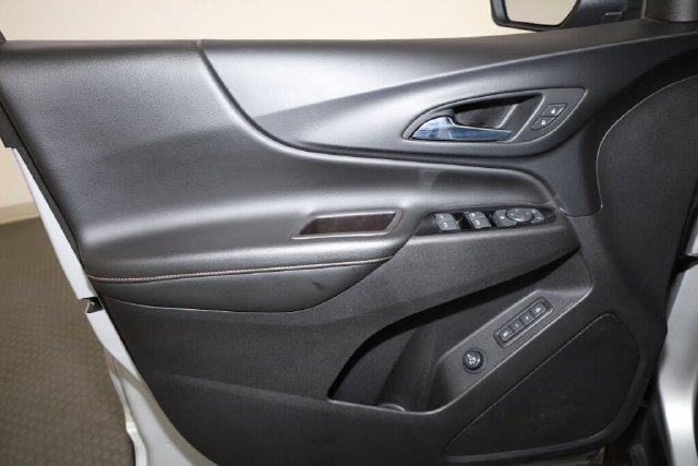 Thumbnail: 2022 Chevrolet Equinox - 27