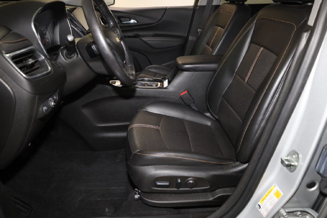 Thumbnail: 2022 Chevrolet Equinox - 10