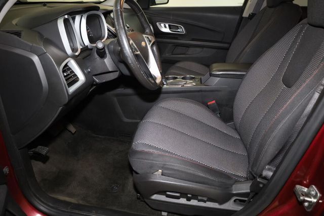 Thumbnail: 2017 Chevrolet Equinox - 10