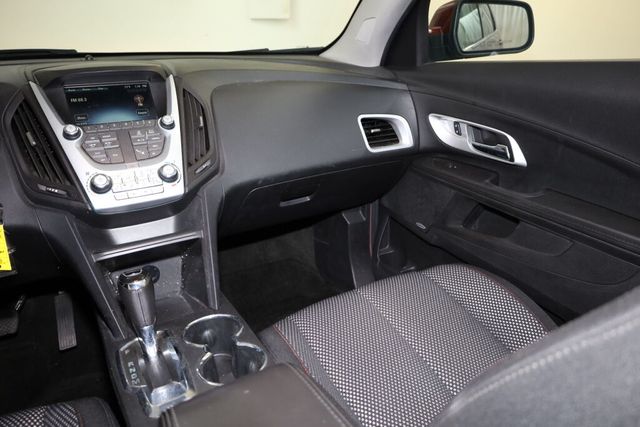 Thumbnail: 2017 Chevrolet Equinox - 28