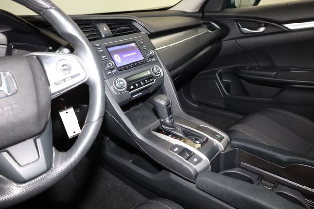 Thumbnail: 2017 Honda Civic - 9