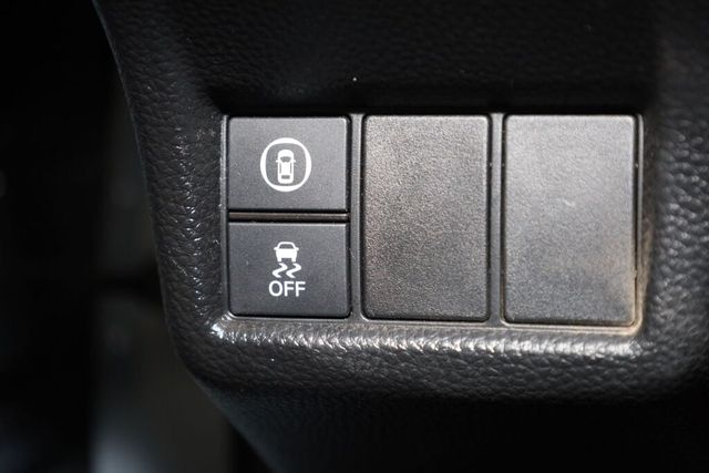 Thumbnail: 2023 Honda Civic - 33