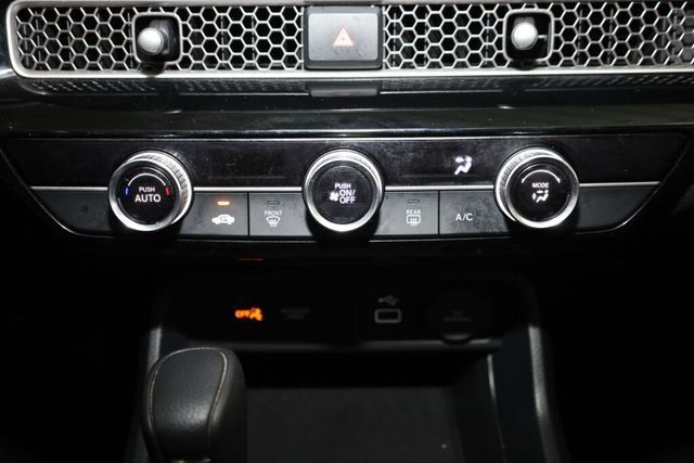 Thumbnail: 2023 Honda Civic - 32