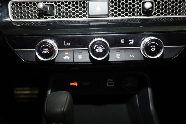 Thumbnail: 2024 Honda Civic - 32