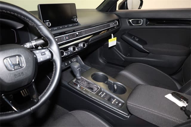 Thumbnail: 2025 Honda Civic - 30