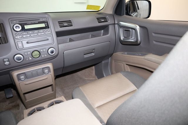 Thumbnail: 2006 Honda Ridgeline - 28