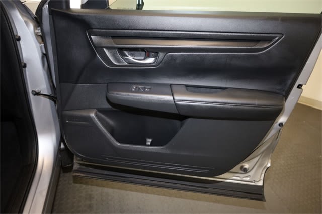 2023 Honda CR-V LX 29