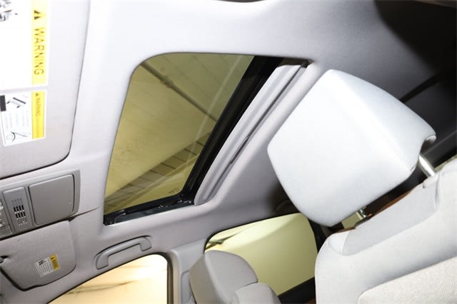 2022 Honda CR-V EX 32