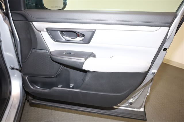 2019 Honda CR-V LX 29