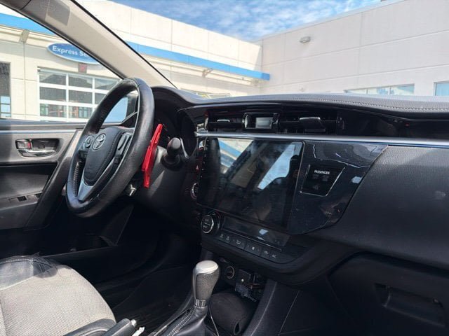 Thumbnail: 2014 Toyota Corolla - 2