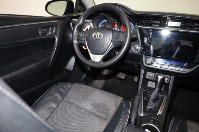 Thumbnail: 2014 Toyota Corolla - 13