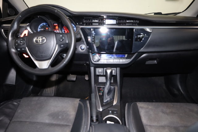 Thumbnail: 2014 Toyota Corolla - 14