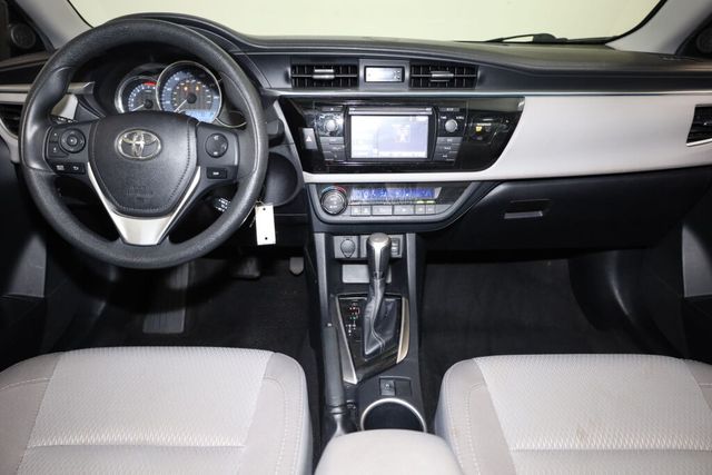 Thumbnail: 2016 Toyota Corolla - 15