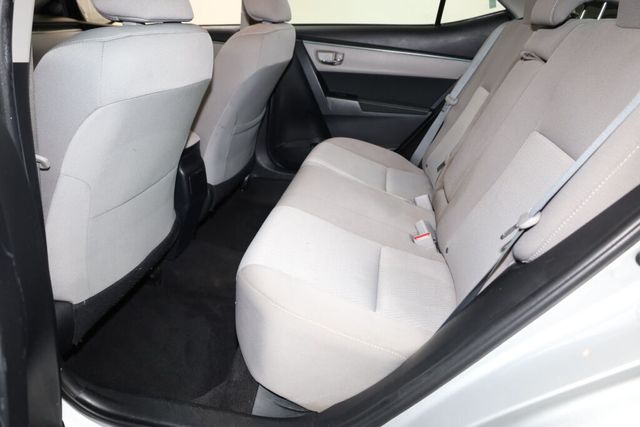 Thumbnail: 2016 Toyota Corolla - 13