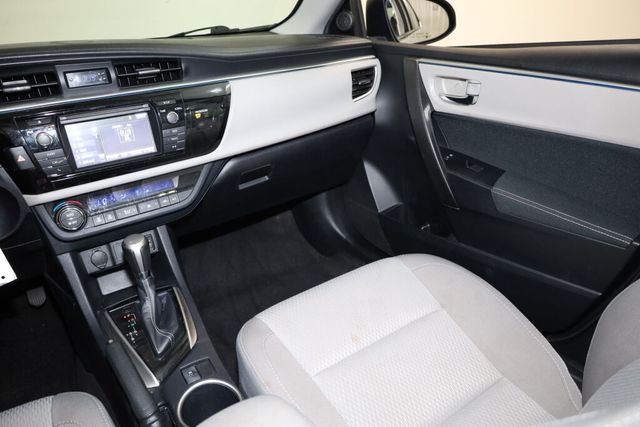 Thumbnail: 2016 Toyota Corolla - 29