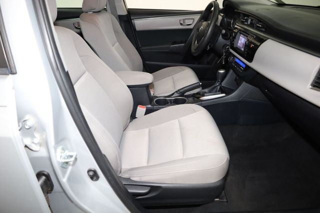 Thumbnail: 2016 Toyota Corolla - 12