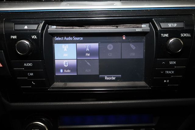 Thumbnail: 2016 Toyota Corolla - 30