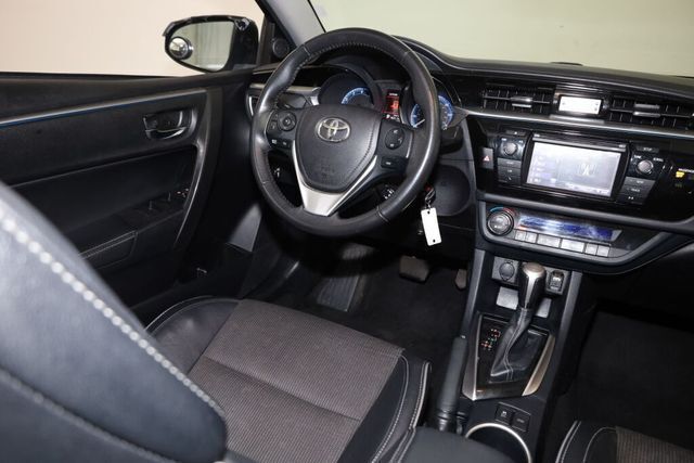 Thumbnail: 2016 Toyota Corolla - 13