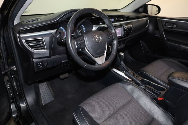 Thumbnail: 2016 Toyota Corolla - 2