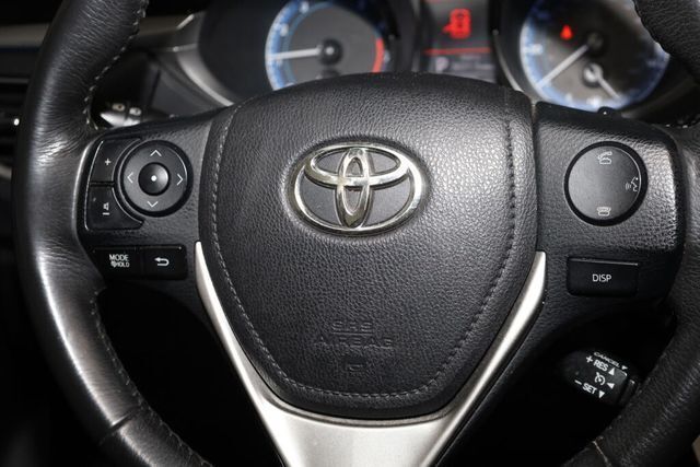 Thumbnail: 2016 Toyota Corolla - 32