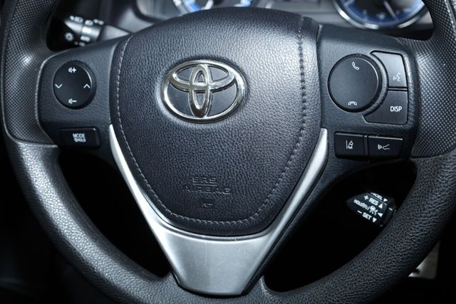 Thumbnail: 2017 Toyota Corolla - 32