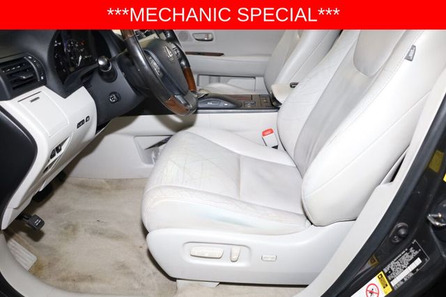 Thumbnail: 2011 Lexus RX - 9