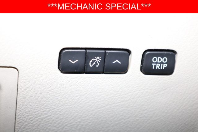 Thumbnail: 2011 Lexus RX - 27