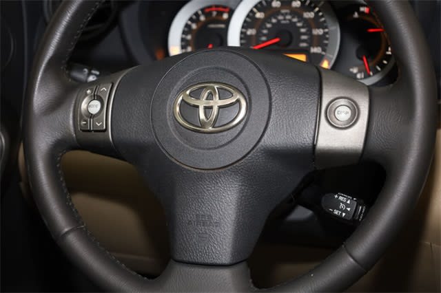 Thumbnail: 2012 Toyota RAV4 - 34