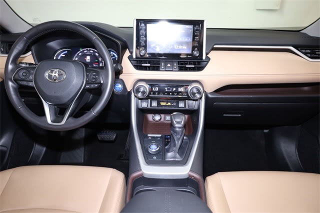 Thumbnail: 2019 Toyota RAV4 - 13