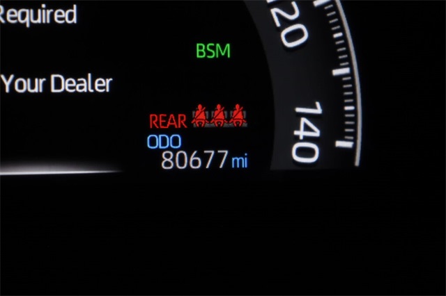 Thumbnail: 2019 Toyota RAV4 - 17