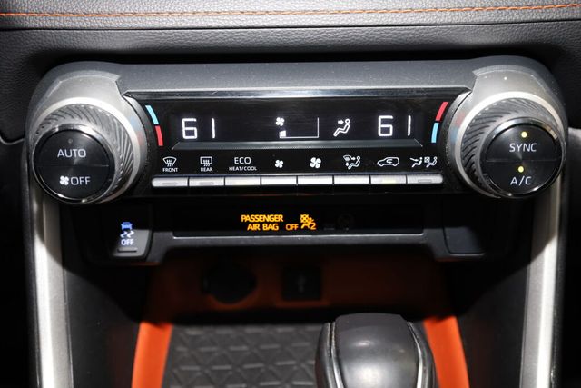 Thumbnail: 2022 Toyota RAV4 - 32