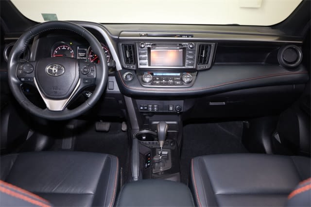 Thumbnail: 2018 Toyota RAV4 - 13