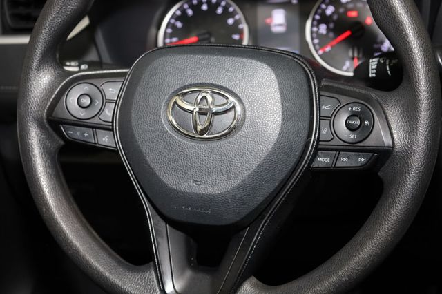 Thumbnail: 2021 Toyota RAV4 - 34