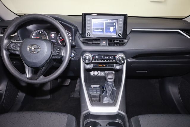 Thumbnail: 2021 Toyota RAV4 - 14