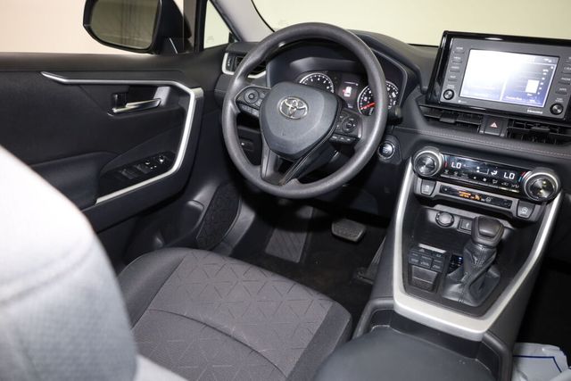 Thumbnail: 2021 Toyota RAV4 - 13