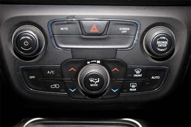 2020 Jeep Compass Latitude 33