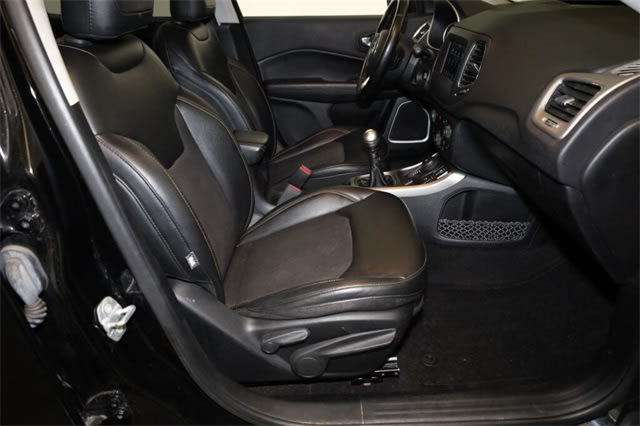 2020 Jeep Compass Latitude 27