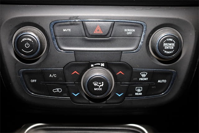 Thumbnail: 2020 Jeep Compass - 33
